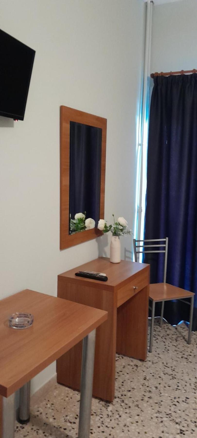 Hotel Ωρεοι Loutra Edipsou  Zewnętrze zdjęcie