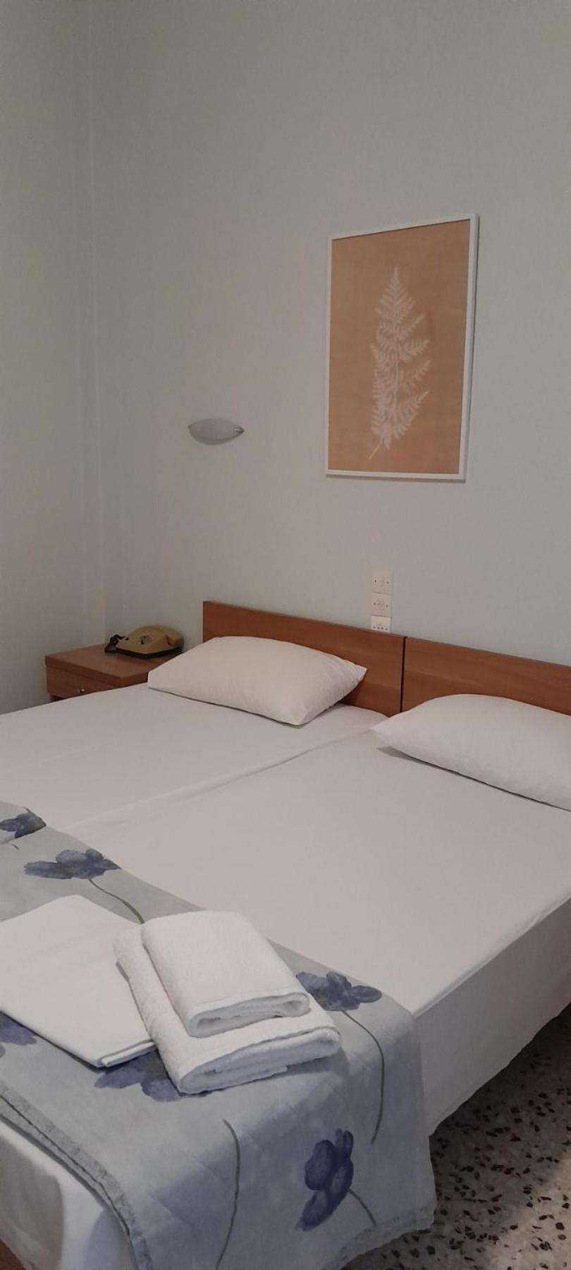 Hotel Ωρεοι Loutra Edipsou  Zewnętrze zdjęcie