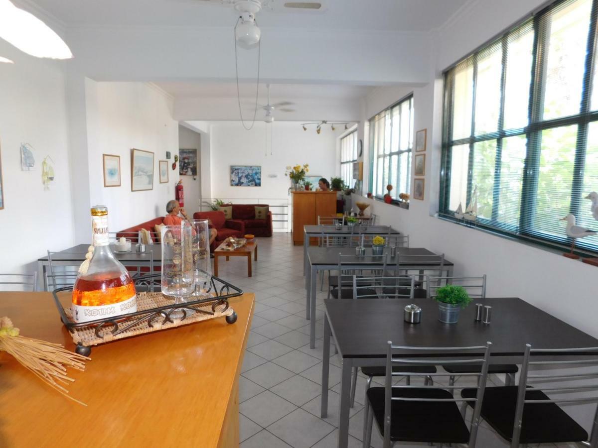 Hotel Ωρεοι Loutra Edipsou  Zewnętrze zdjęcie