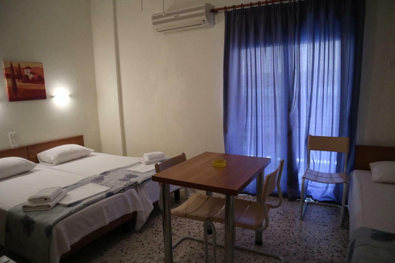 Hotel Ωρεοι Loutra Edipsou  Zewnętrze zdjęcie